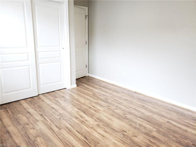 851 Norview Ave Apt 206, Norfolk, VA 23513
