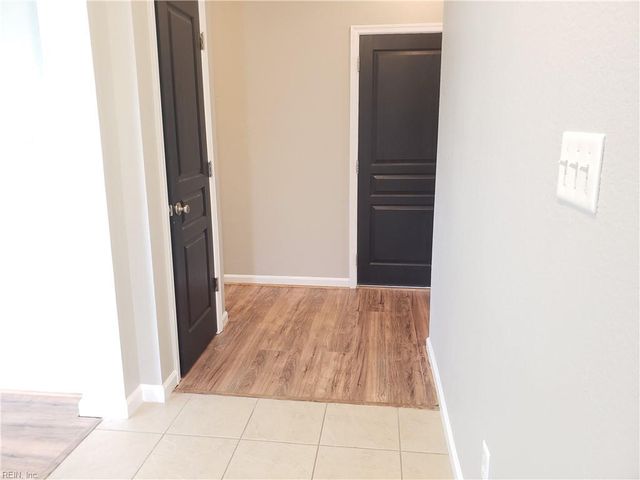 851 Norview Ave Apt 206, Norfolk, VA 23513