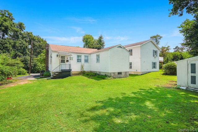 12 Raymond Street, Montrose, NY 10548