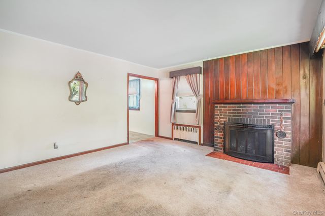 12 Raymond Street, Montrose, NY 10548