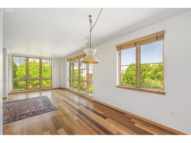 1030 Nw JOHNSON St 321, Portland, OR 97209