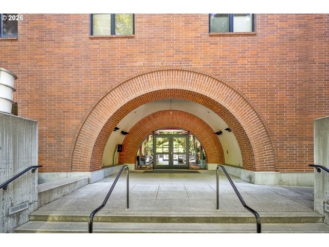 1030 Nw JOHNSON St 321, Portland, OR 97209