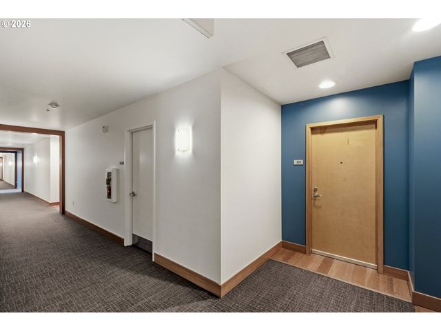 1030 Nw JOHNSON St 321, Portland, OR 97209