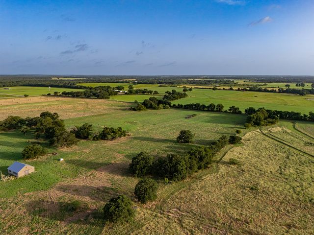 207 Cr-1750, Chico, TX 76431