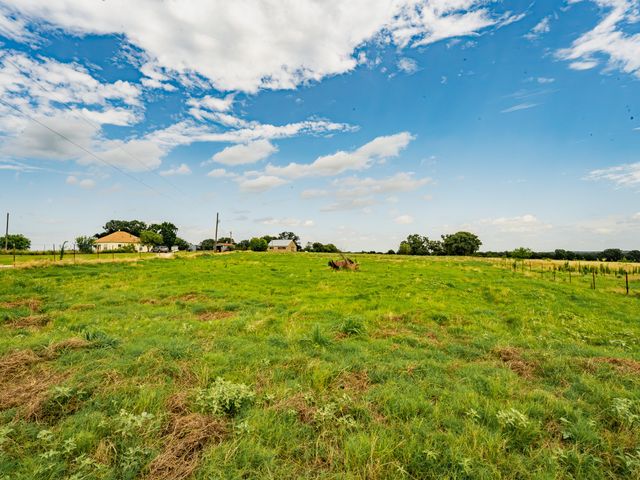 207 Cr-1750, Chico, TX 76431