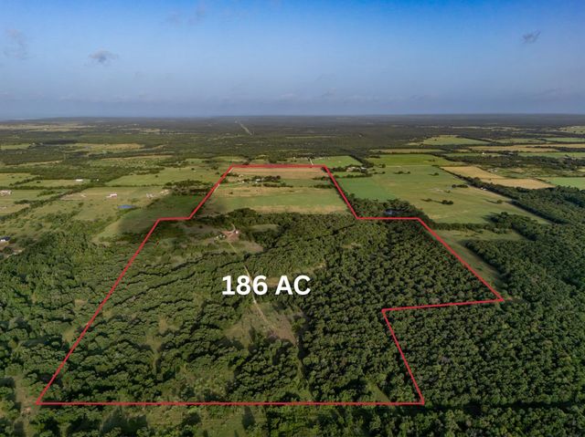207 Cr-1750, Chico, TX 76431