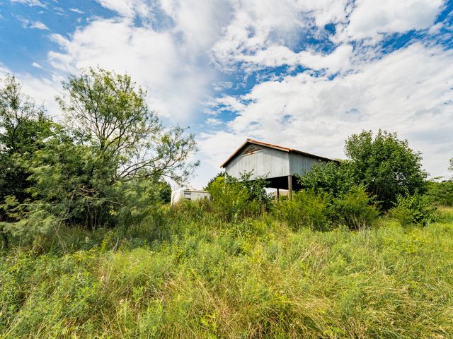 207 Cr-1750, Chico, TX 76431