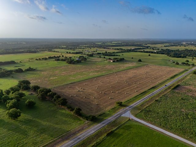 207 Cr-1750, Chico, TX 76431