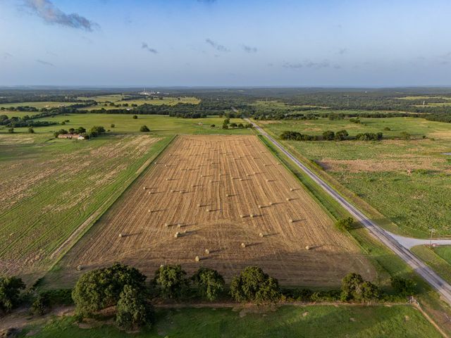 207 Cr-1750, Chico, TX 76431