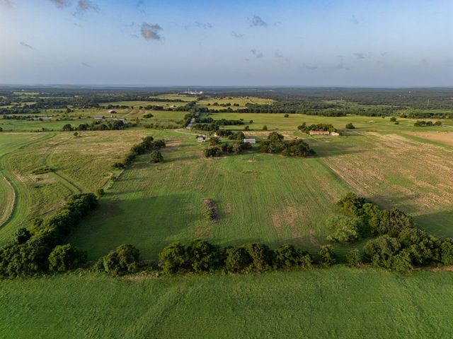 207 Cr-1750, Chico, TX 76431