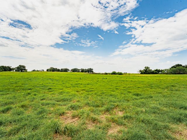 207 Cr-1750, Chico, TX 76431