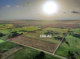 207 Cr-1750, Chico, TX 76431