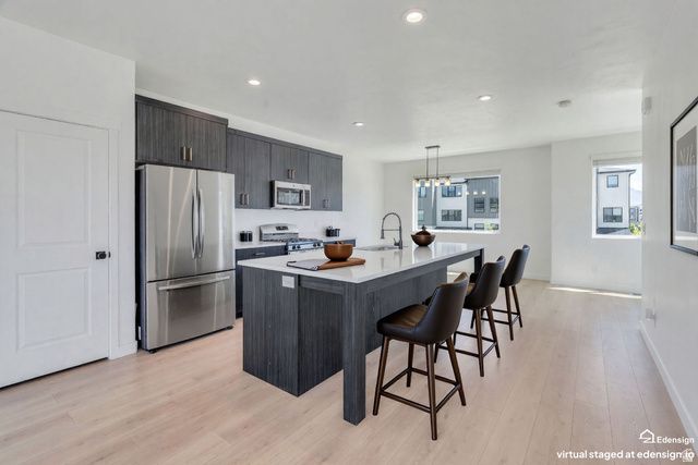 476 S 900 W, American Fork, UT 84003