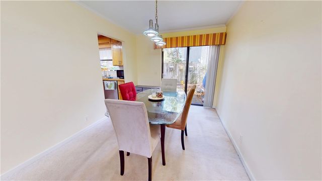 512 Brockinton S, St Simons Island, GA 31522