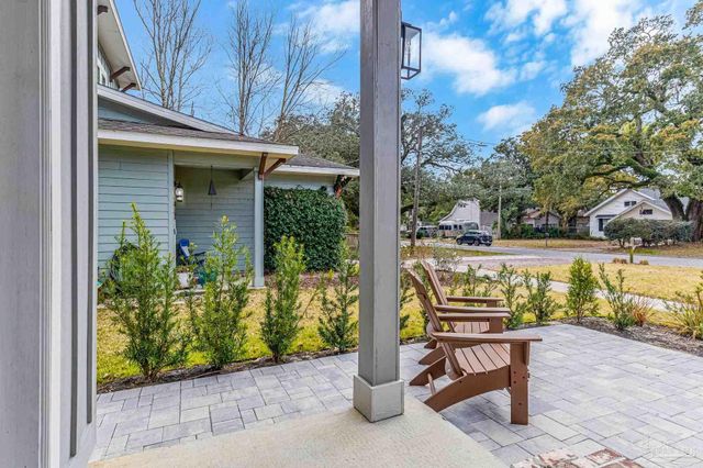 1360 N 10th Ave, Pensacola, FL 32506