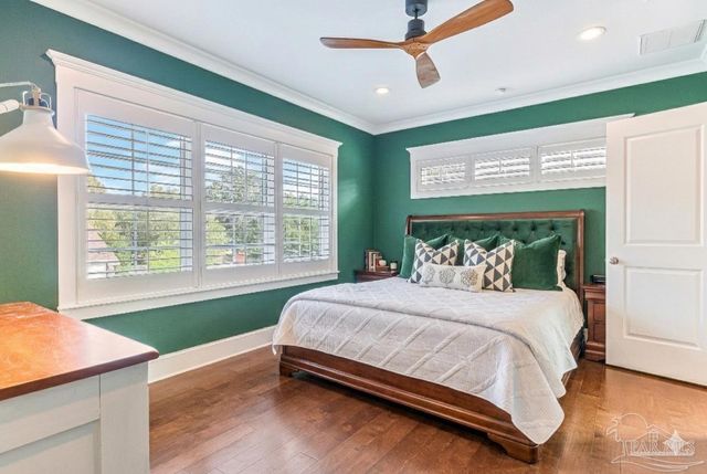 1360 N 10th Ave, Pensacola, FL 32506