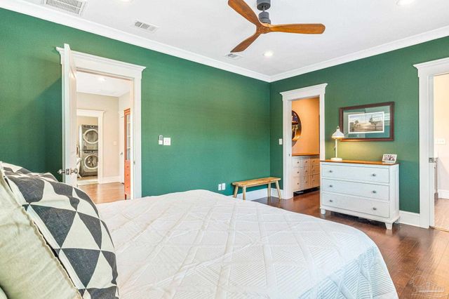 1360 N 10th Ave, Pensacola, FL 32506