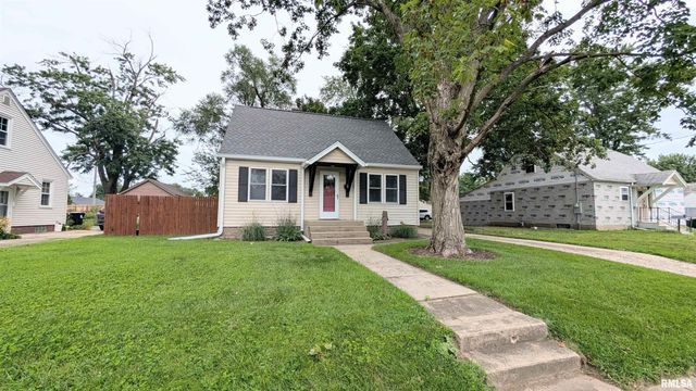 117 FRANKLIN Street, Washington, IL 61571
