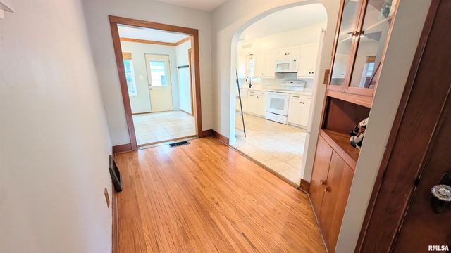 117 FRANKLIN Street, Washington, IL 61571