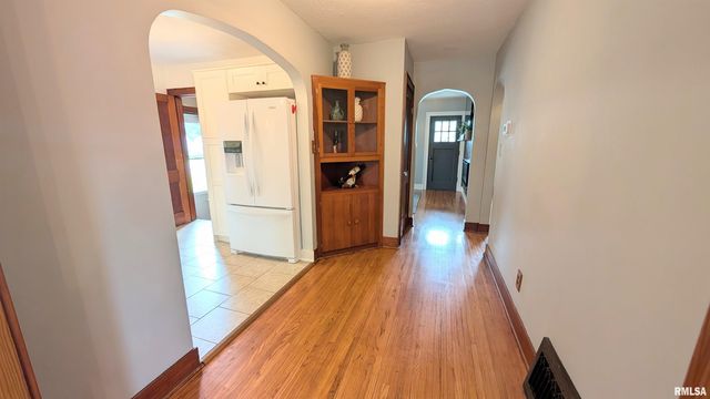 117 FRANKLIN Street, Washington, IL 61571