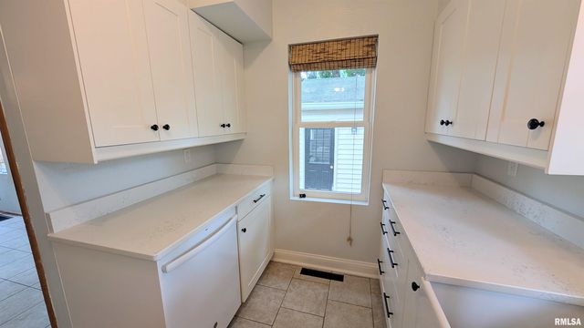 117 FRANKLIN Street, Washington, IL 61571