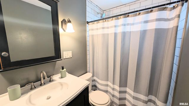 117 FRANKLIN Street, Washington, IL 61571