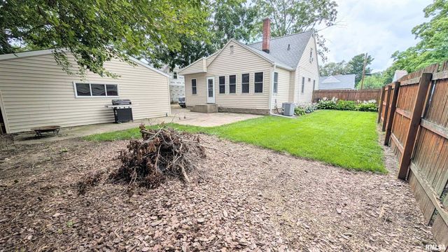 117 FRANKLIN Street, Washington, IL 61571