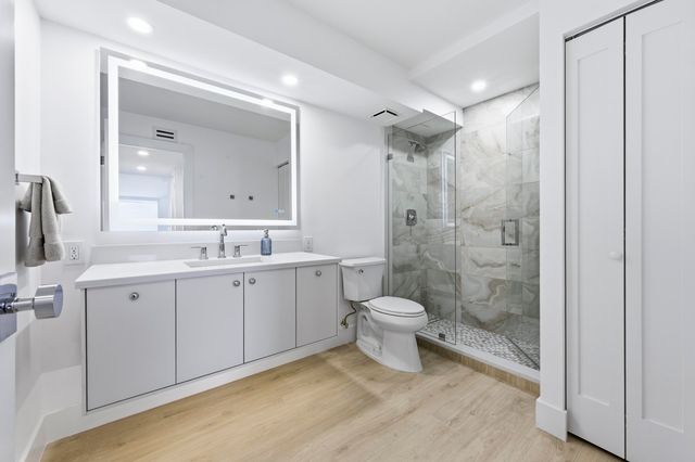 5510 N Ocean Drive 4a, Singer Island, FL 33404