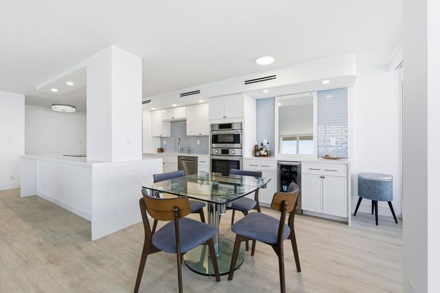 5510 N Ocean Drive 4a, Singer Island, FL 33404