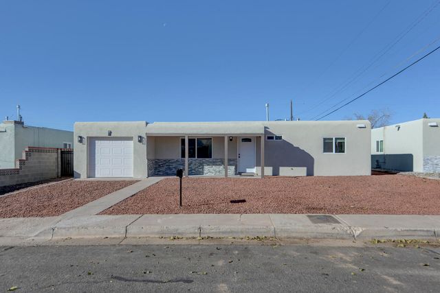2313 Cagua Drive NE, Albuquerque, NM 87110