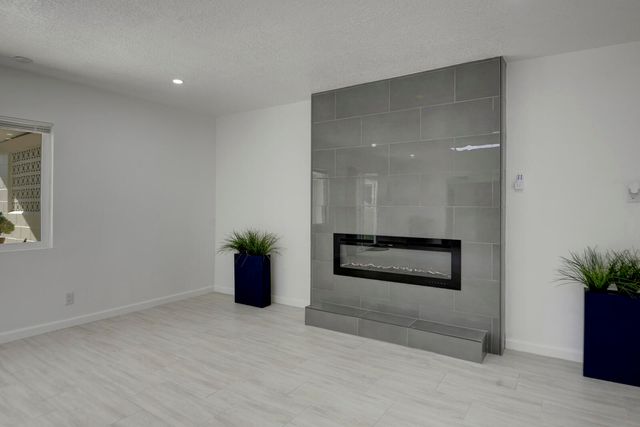 2313 Cagua Drive NE, Albuquerque, NM 87110