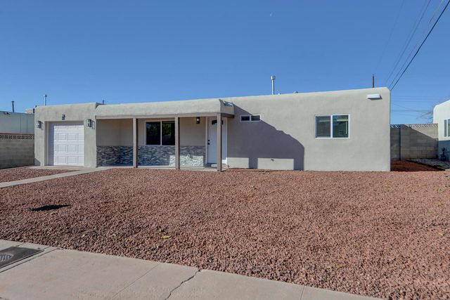 2313 Cagua Drive NE, Albuquerque, NM 87110