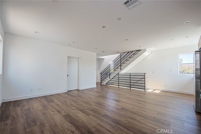 6421 Troost, North Hollywood, CA 91606