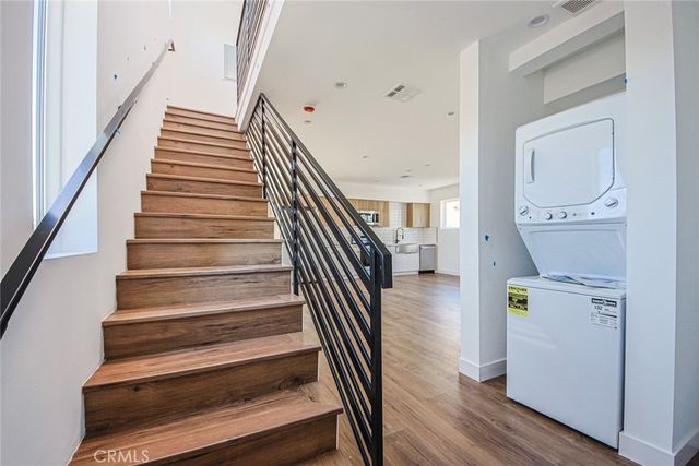 6421 Troost, North Hollywood, CA 91606