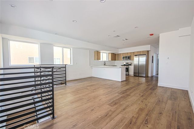 6421 Troost, North Hollywood, CA 91606