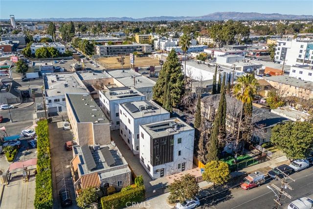 6421 Troost, North Hollywood, CA 91606