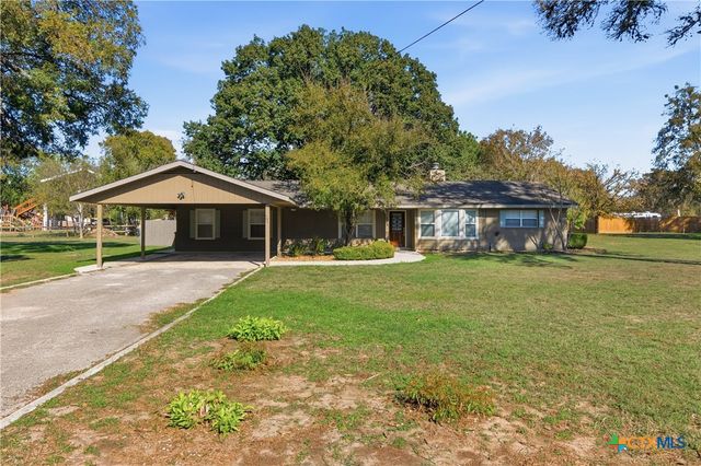 163 Lakeside Drive, Seguin, TX 78155
