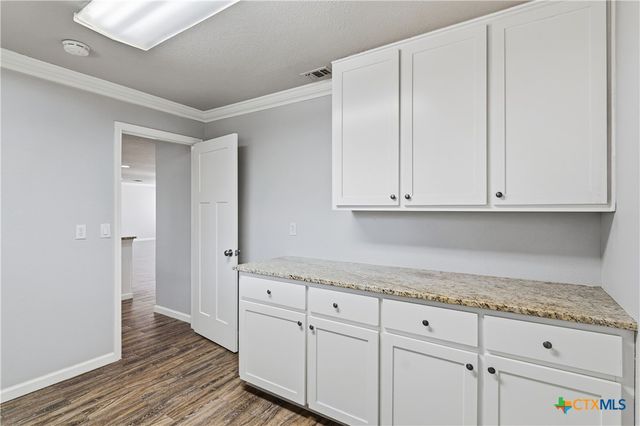 163 Lakeside Drive, Seguin, TX 78155