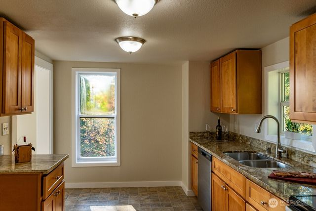 2532 S Wilkeson Street, Tacoma, WA 98405