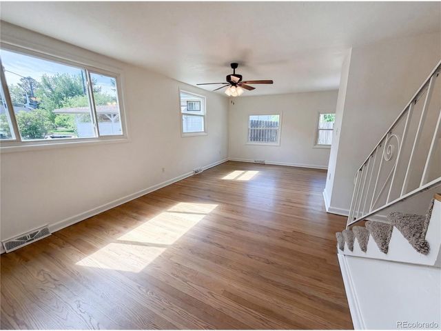 519 N Gilbert St, Castle Rock, CO 80104