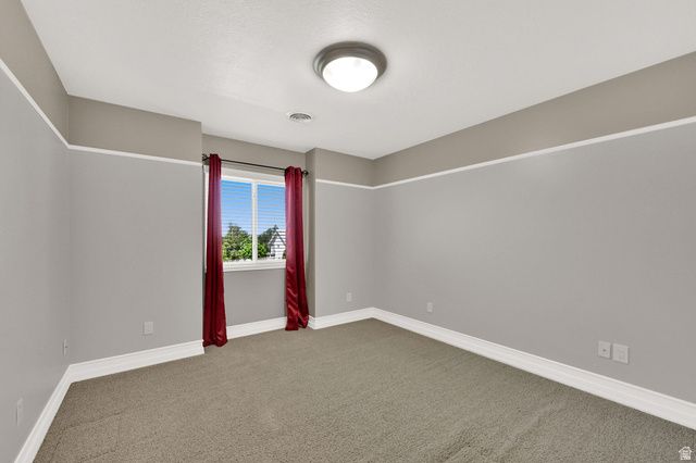 4792 GLASMANN WAY, South Ogden, UT 84403
