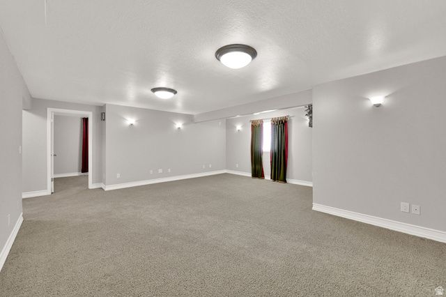 4792 GLASMANN WAY, South Ogden, UT 84403