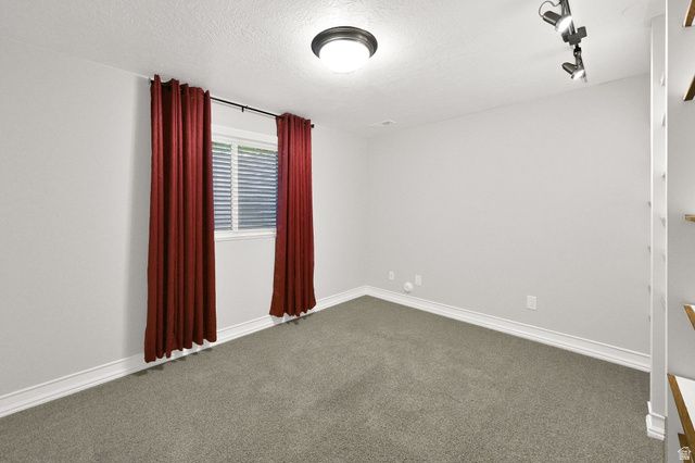 4792 GLASMANN WAY, South Ogden, UT 84403