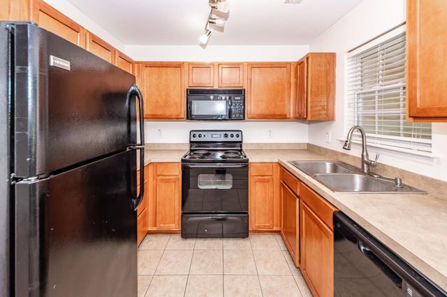 444 Doane Way, Wando, SC 29492