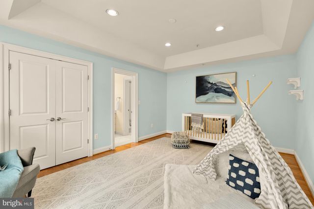 5601 VERNON PL, Bethesda, MD 20817