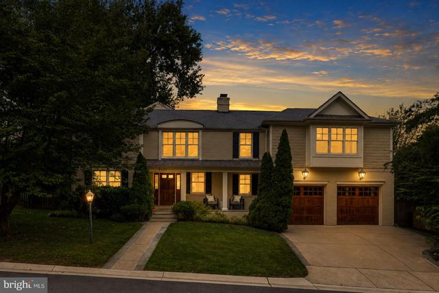 5601 VERNON PL, Bethesda, MD 20817