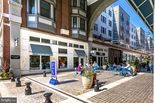 5601 VERNON PL, Bethesda, MD 20817