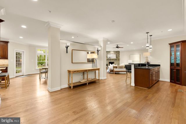 5601 VERNON PL, Bethesda, MD 20817