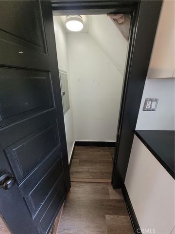 1780 N Summit, Pasadena, CA 91103