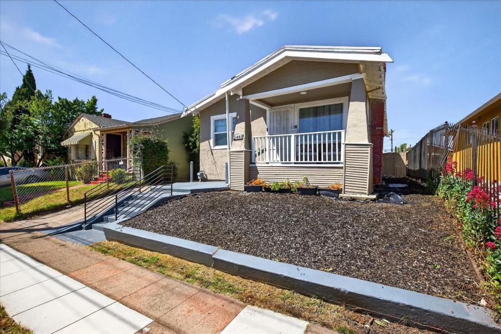 Image 27 of property listing at 2451 65th Avenue, Oakland, CA 94605